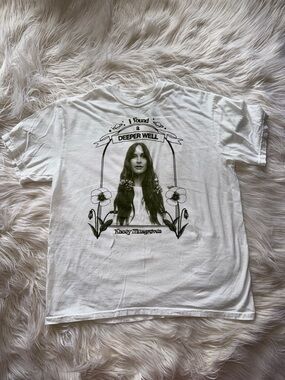 Kacey Musgraves “I found a Deeper Well” Album Graphic Print White Band Tee